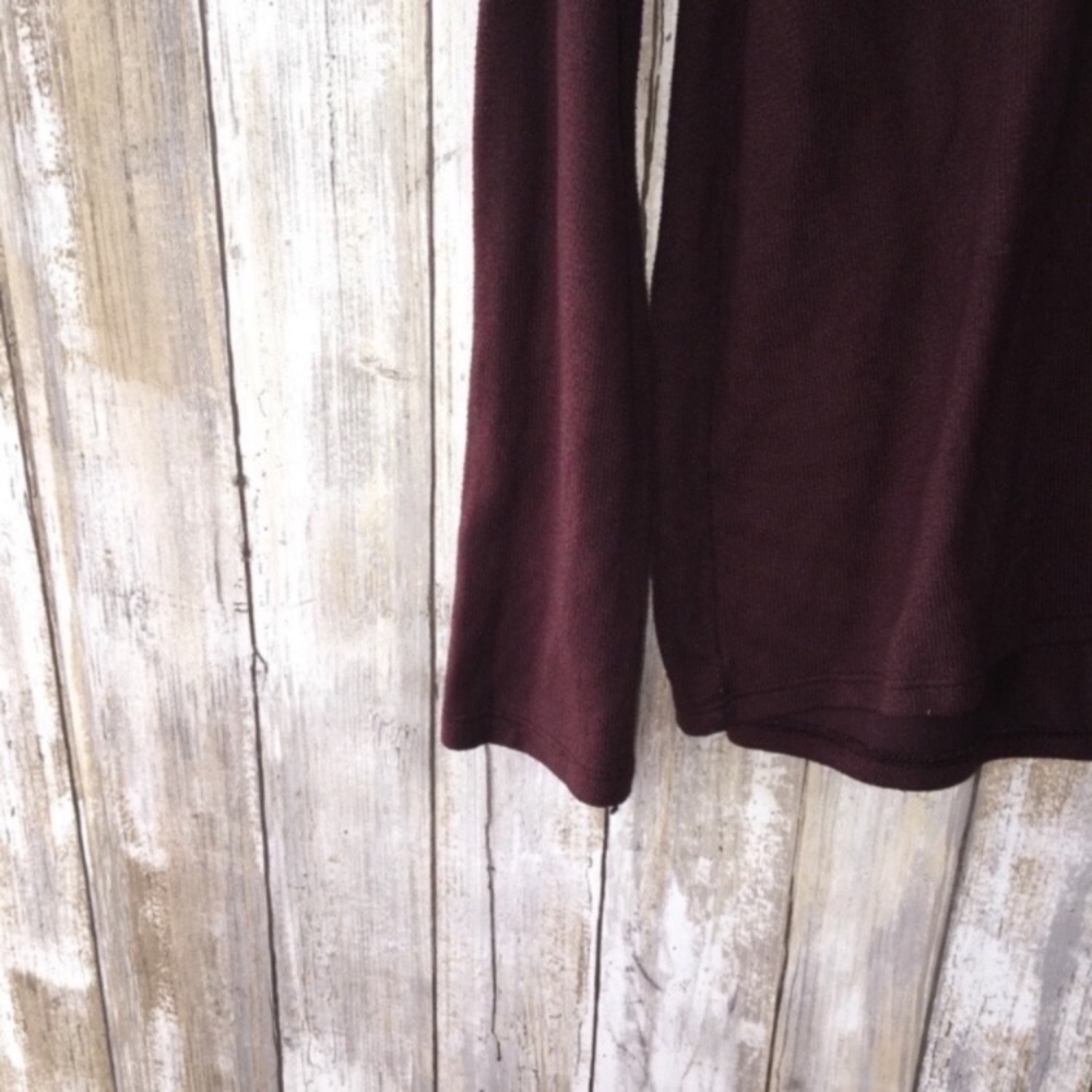 American Eagle Brown Long Sleeve - Picture 3 of 4